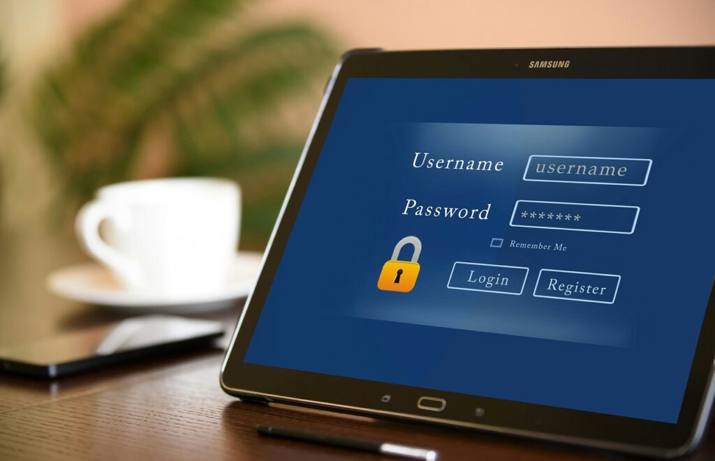 No Multifator de Autenticação, as passwords fazem parte do fator algo que sabe